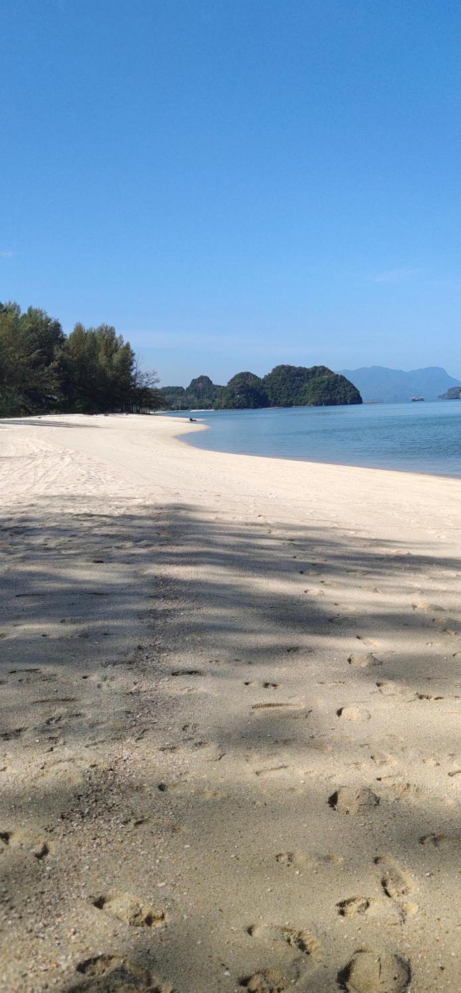 Ocean Lodge Pantai Cenang  Esterno foto